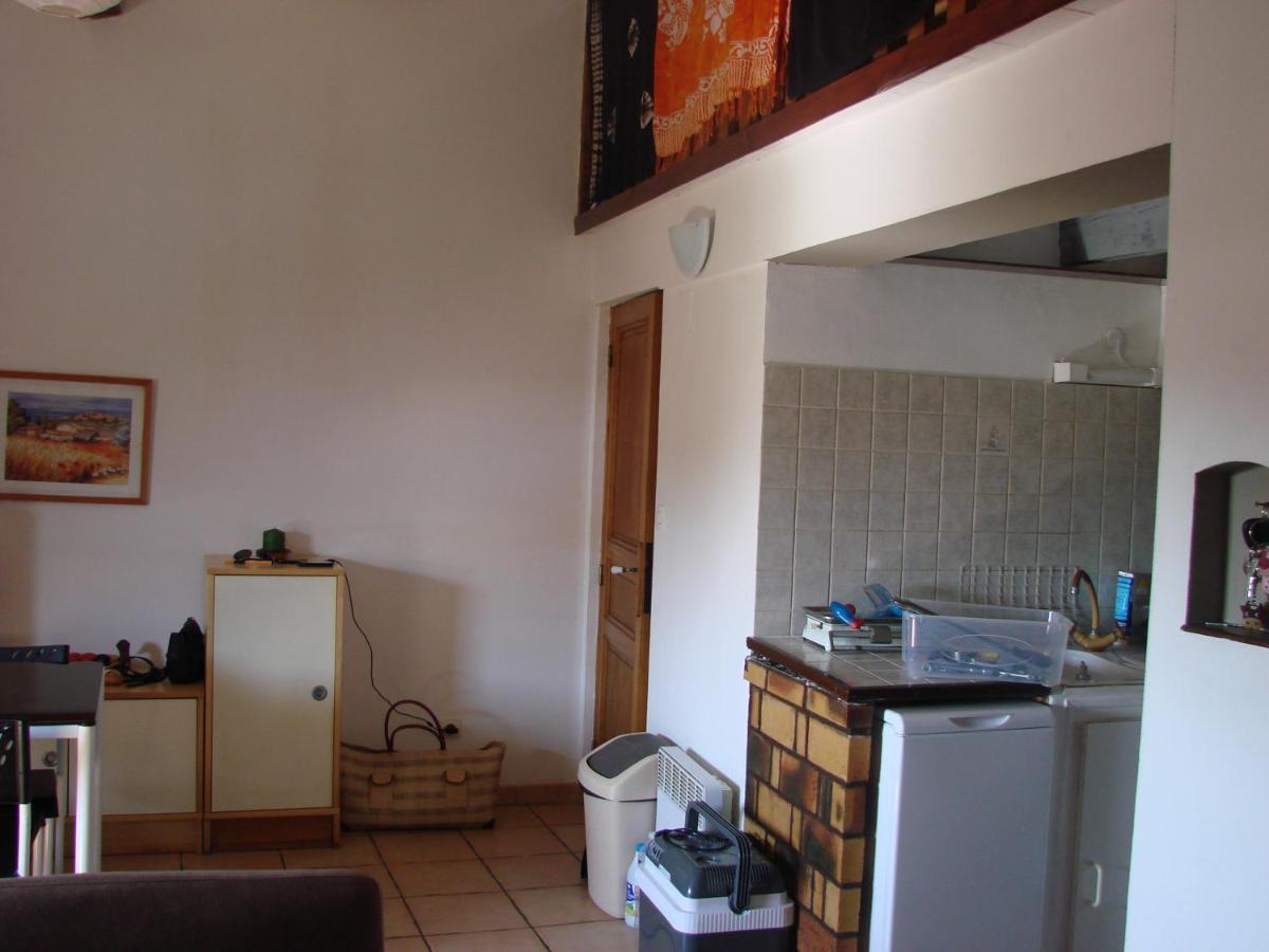25 Fm 2 D Apartment Coursan Exterior photo